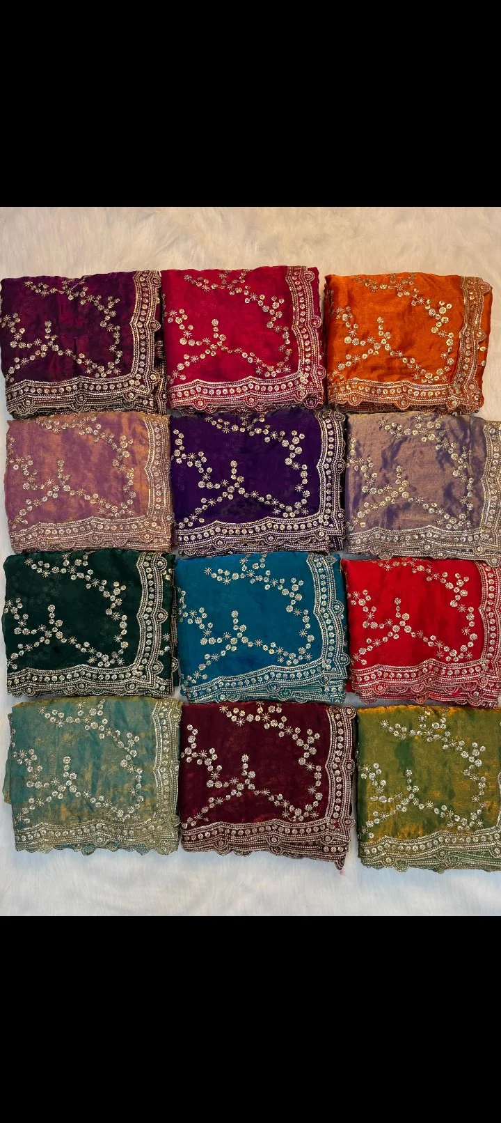 Emerald Green Saree with Sequin and Zari Embroidery 5