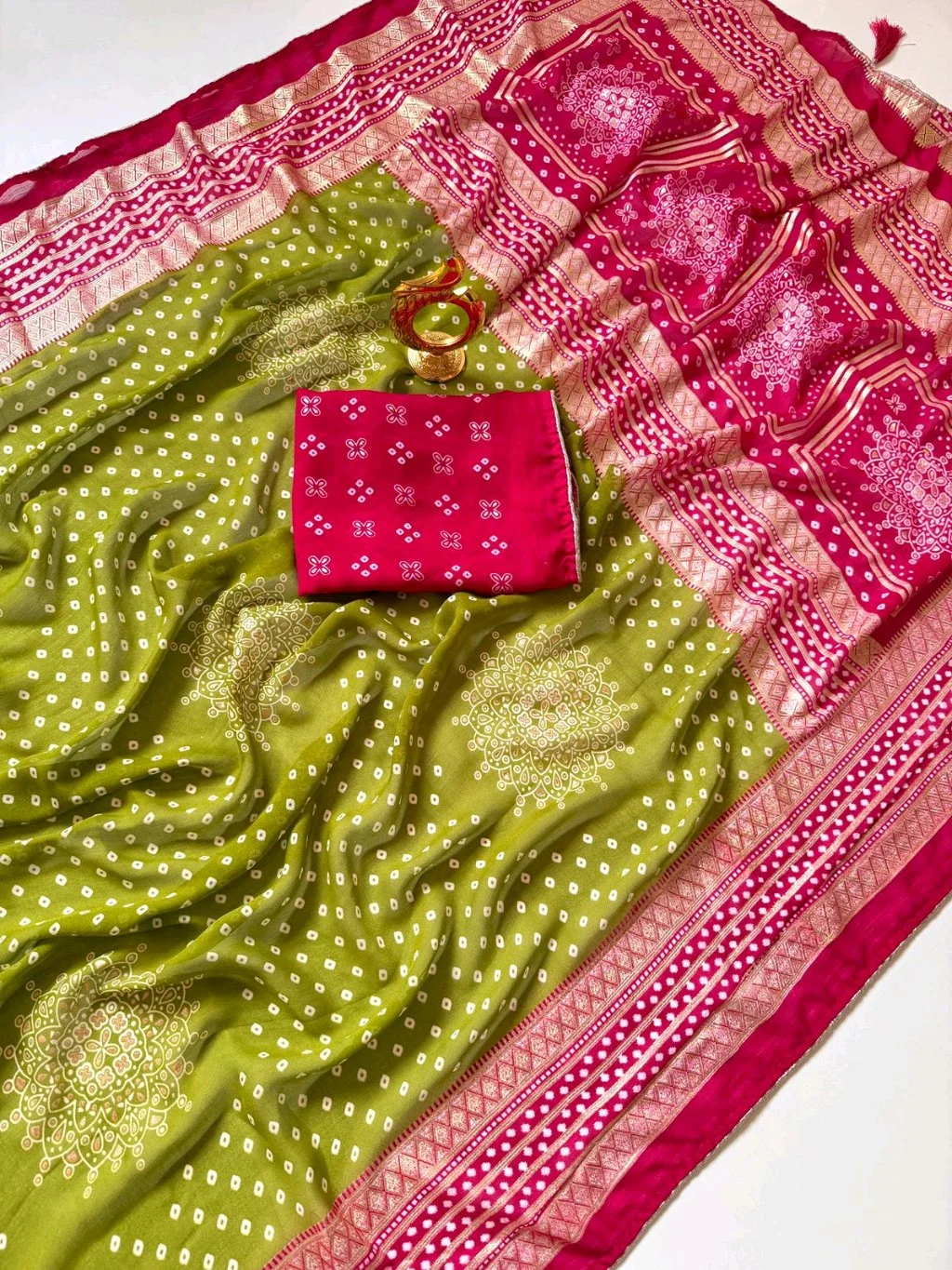 Moss Saree thumbnail 4