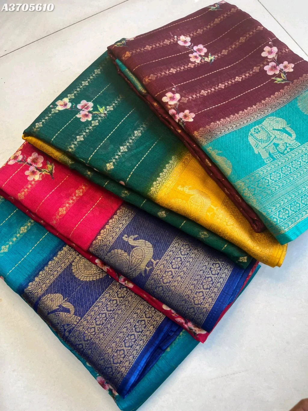 Floral Print Silk Blend Saree with Traditional Zari Border