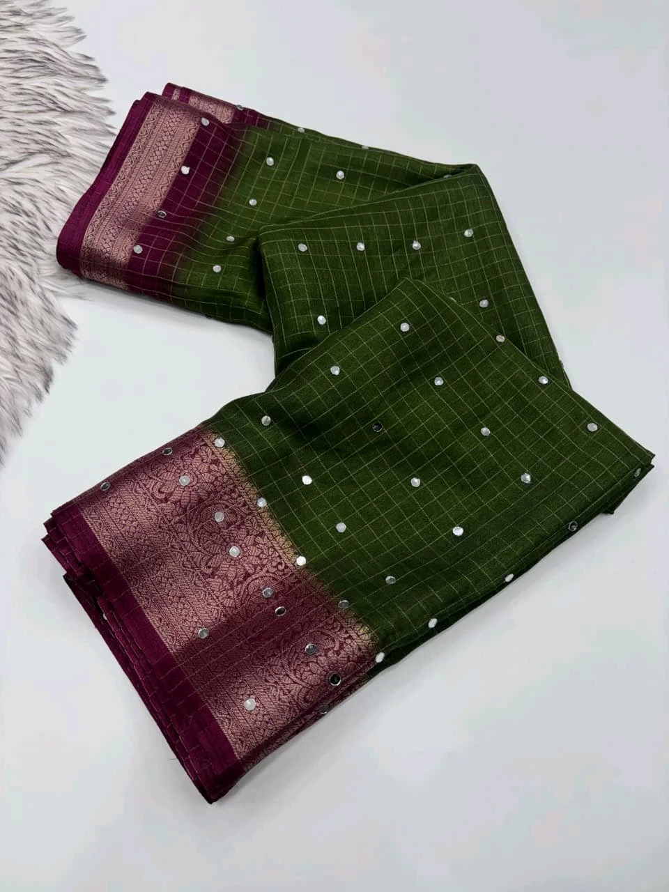 Dola Checks Sarees 3