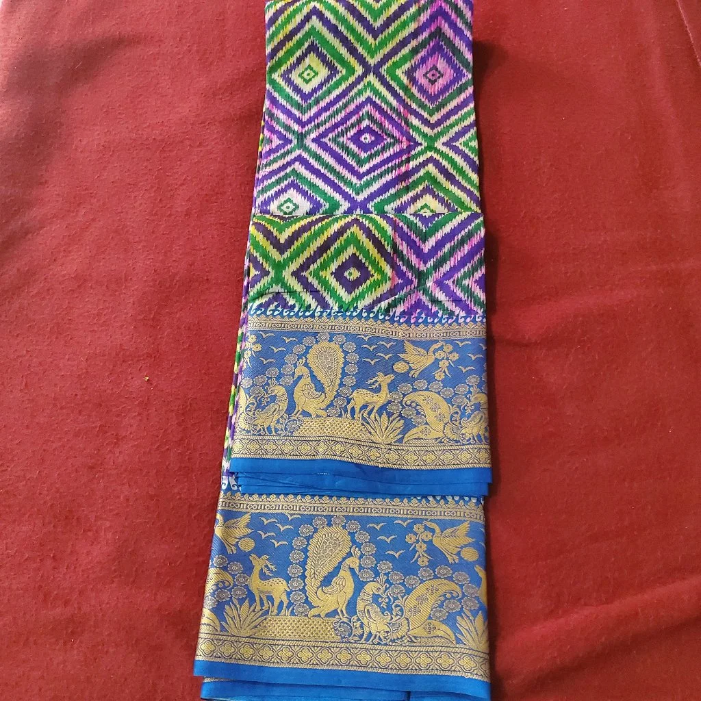 Geometric Ikat Pattern Saree with Blue Peacock Thread Border thumbnail 1