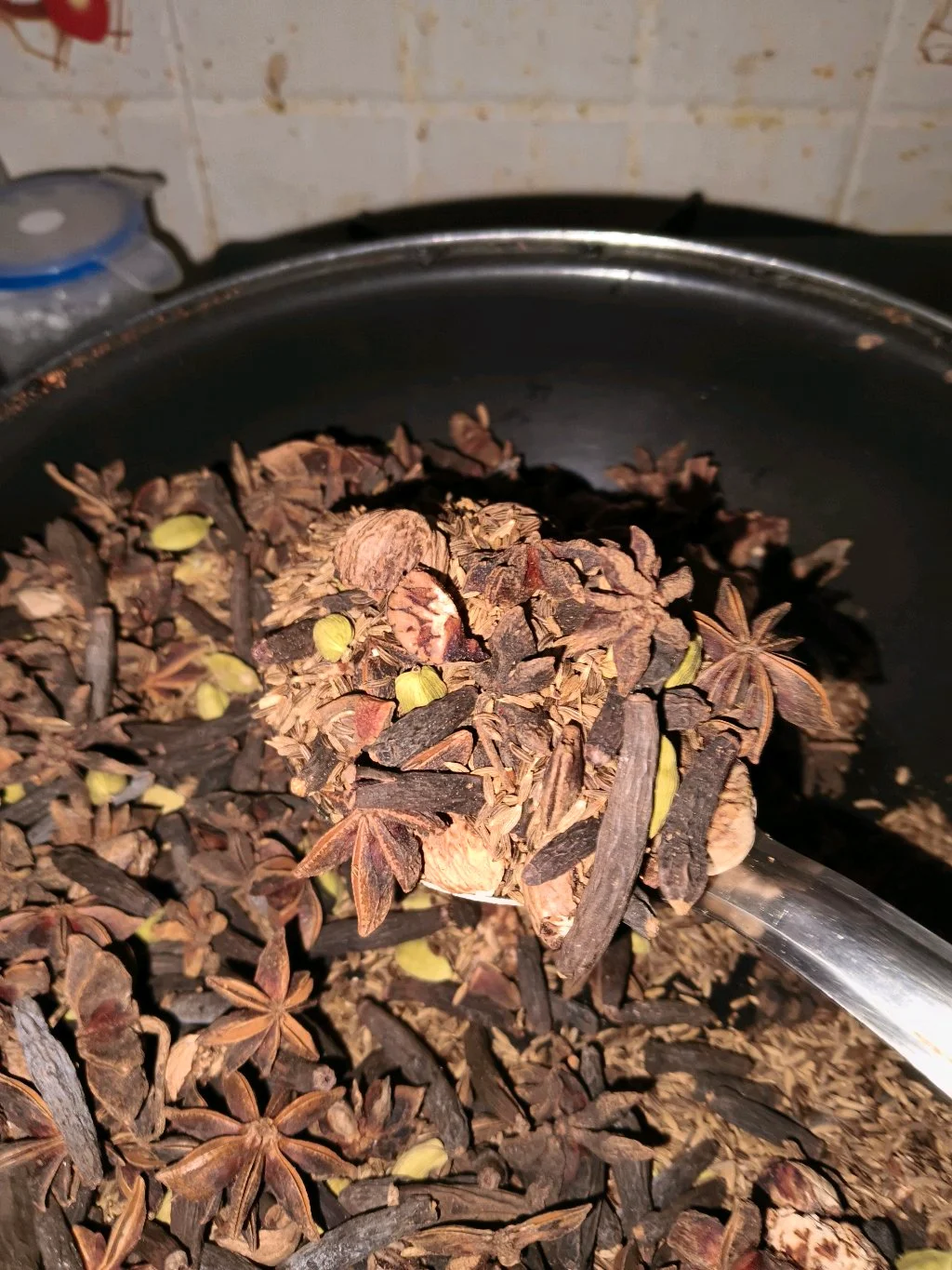 Vardhini Foods Whole Biryani Spice Mix Powder