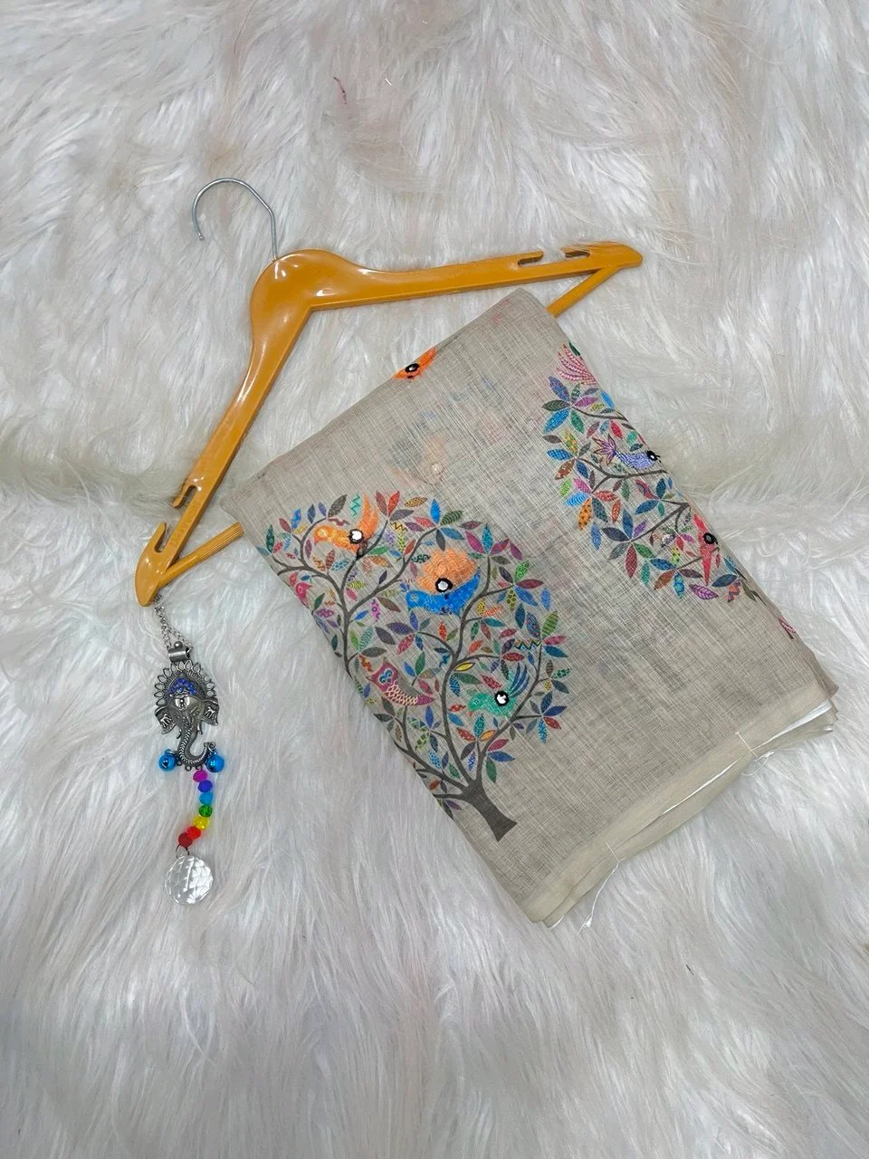 Linen Blend Saree with Tree of Life Print and Mirror Work 7