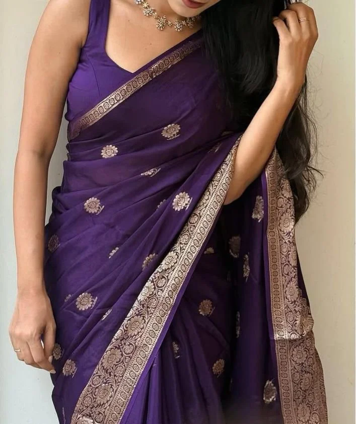 Purple Silk Saree with Gold Zari Weave 4