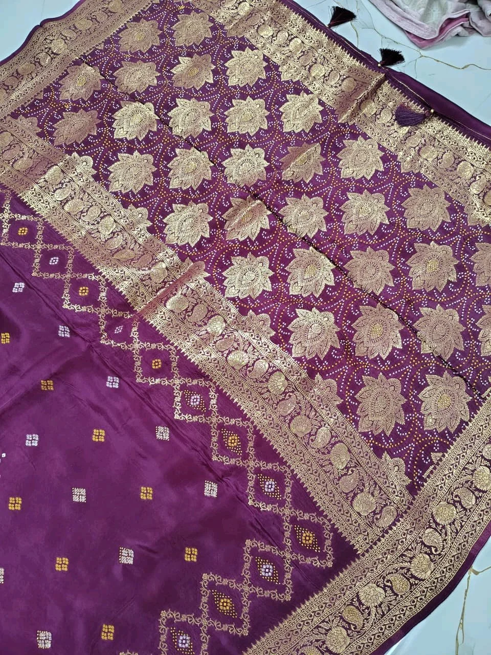 Meenakari Banarasi Sarees 2