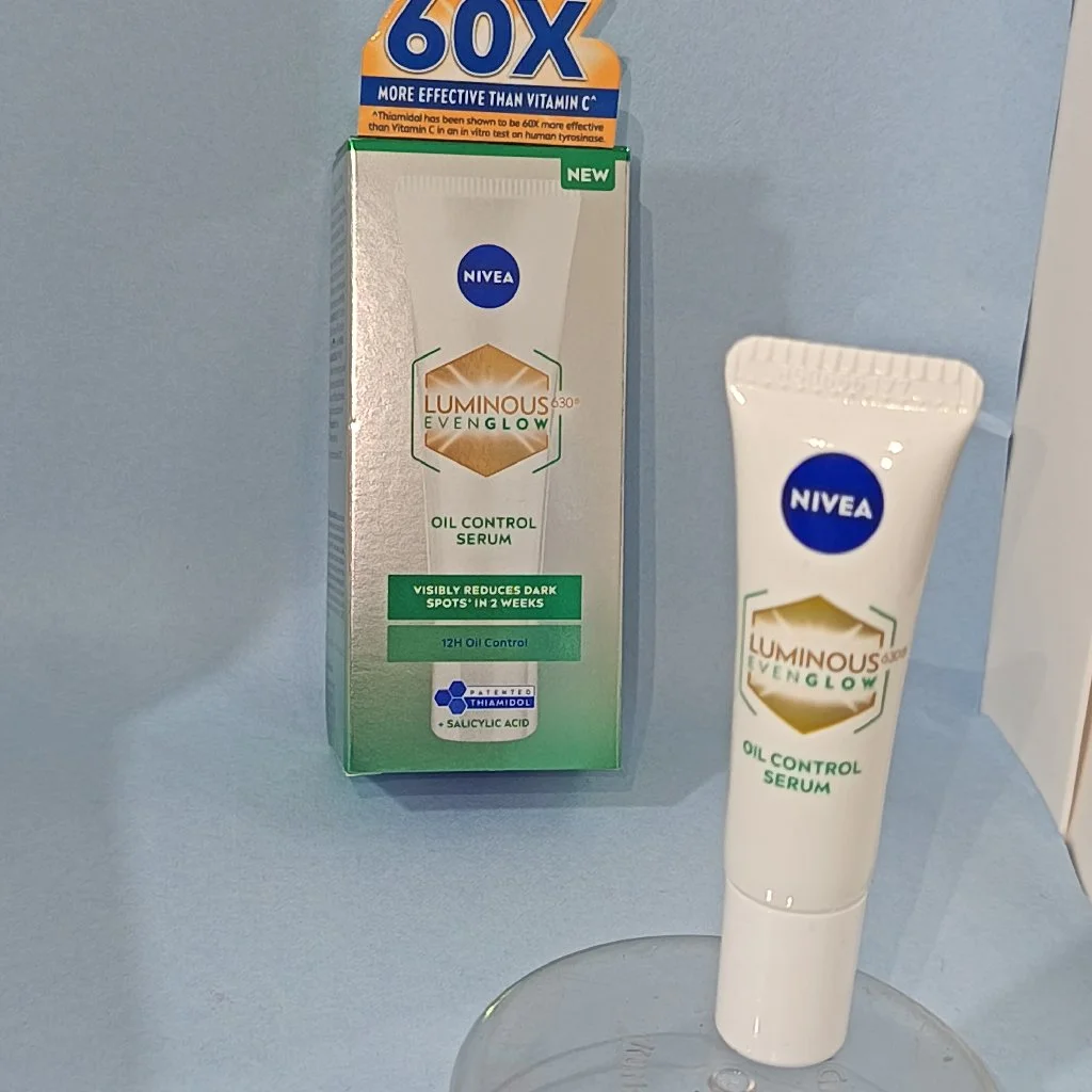 Nivea Luminous Evenglow 630 Oil Control Serum thumbnail 1