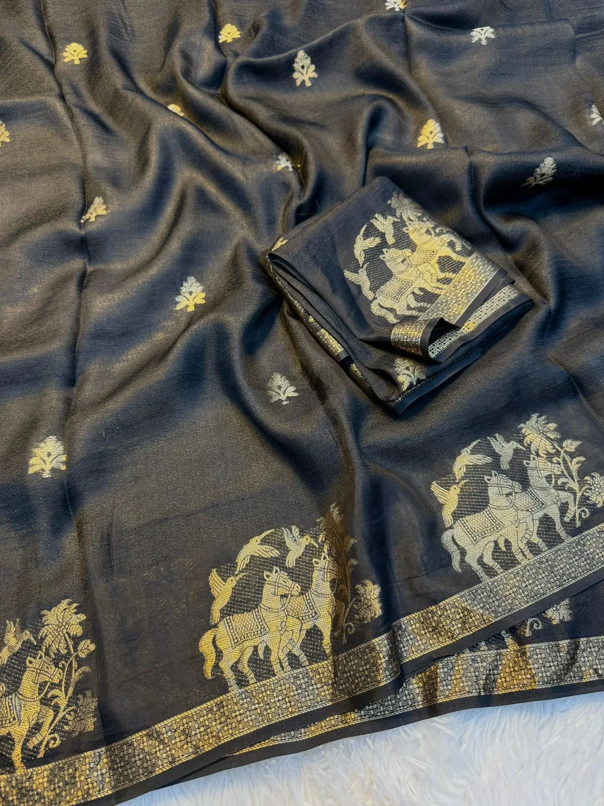 Pure VISCOSE Kadhi silk Horse 2