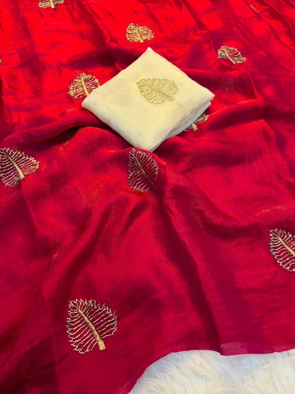 Satin Sarees thumbnail 8