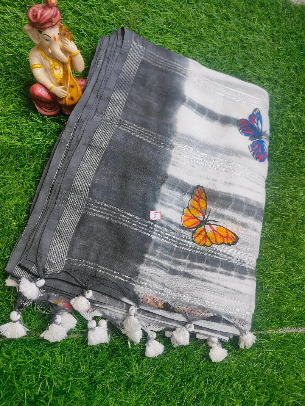 Purple and White Tie-Dye Butterfly Print Cotton Dupatta 2