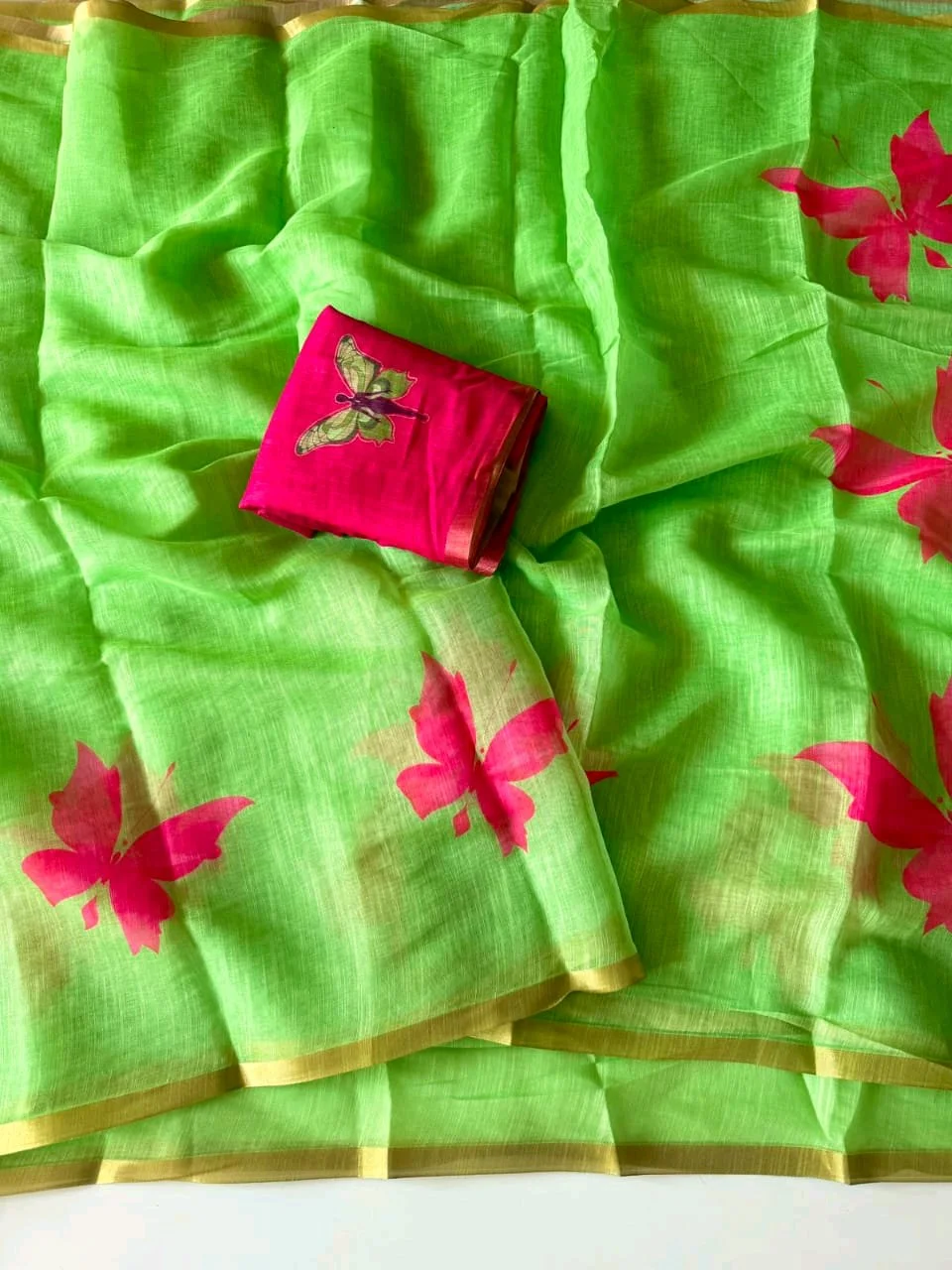 Butterfly Motif Linen Blend Saree 3