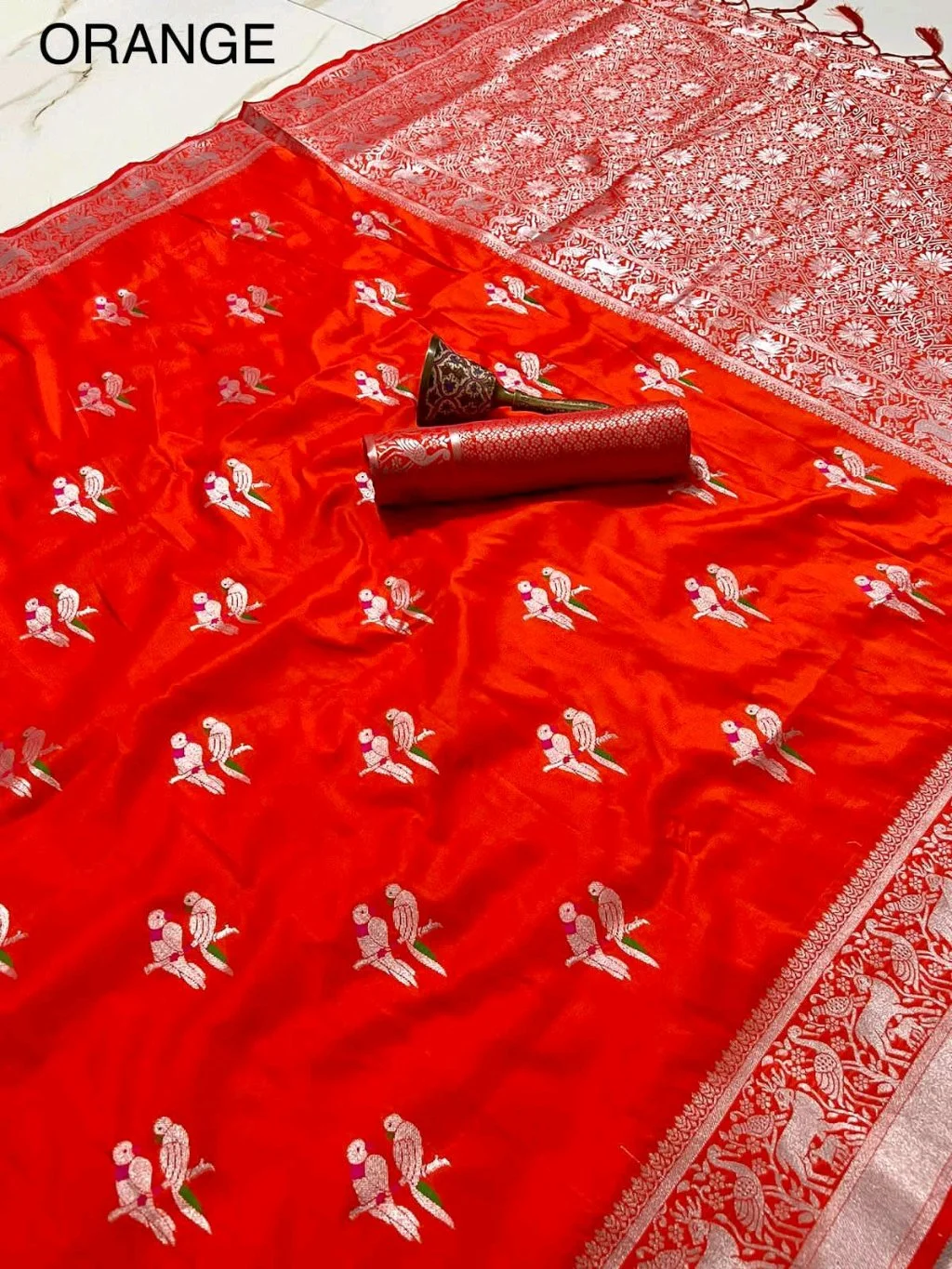 Pure Silk Saree With Zari Border thumbnail 2