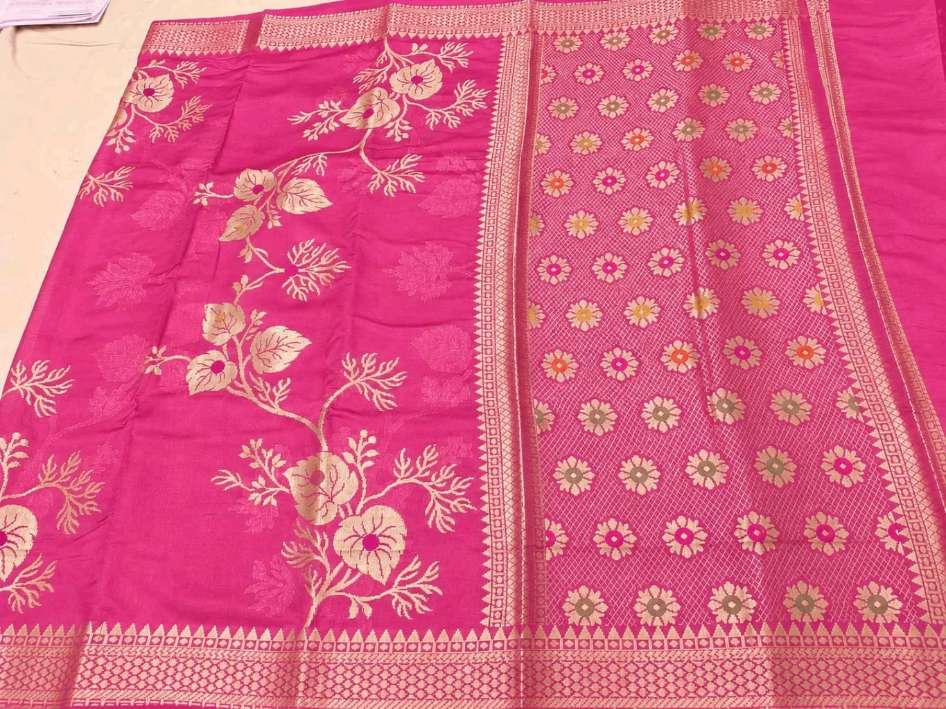 Katan Raw Mango Sarees thumbnail 7