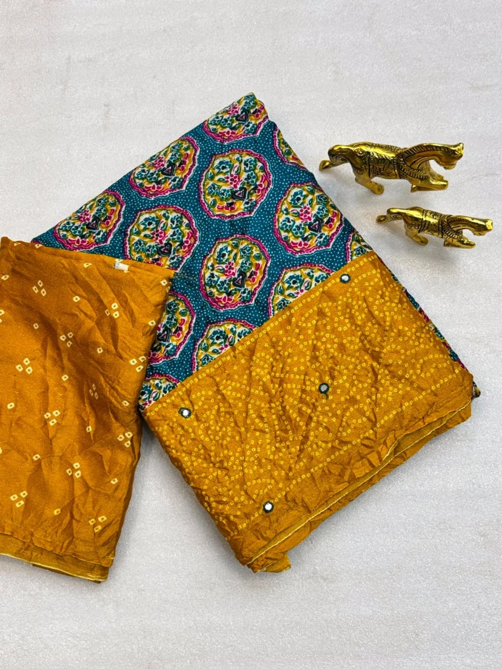 Bandhani Sarees thumbnail 2