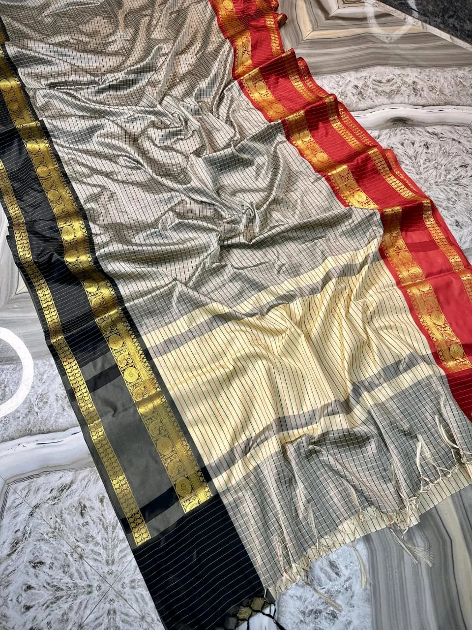 Grey Checkered Silk Saree with Red and Black Zari Borders 3