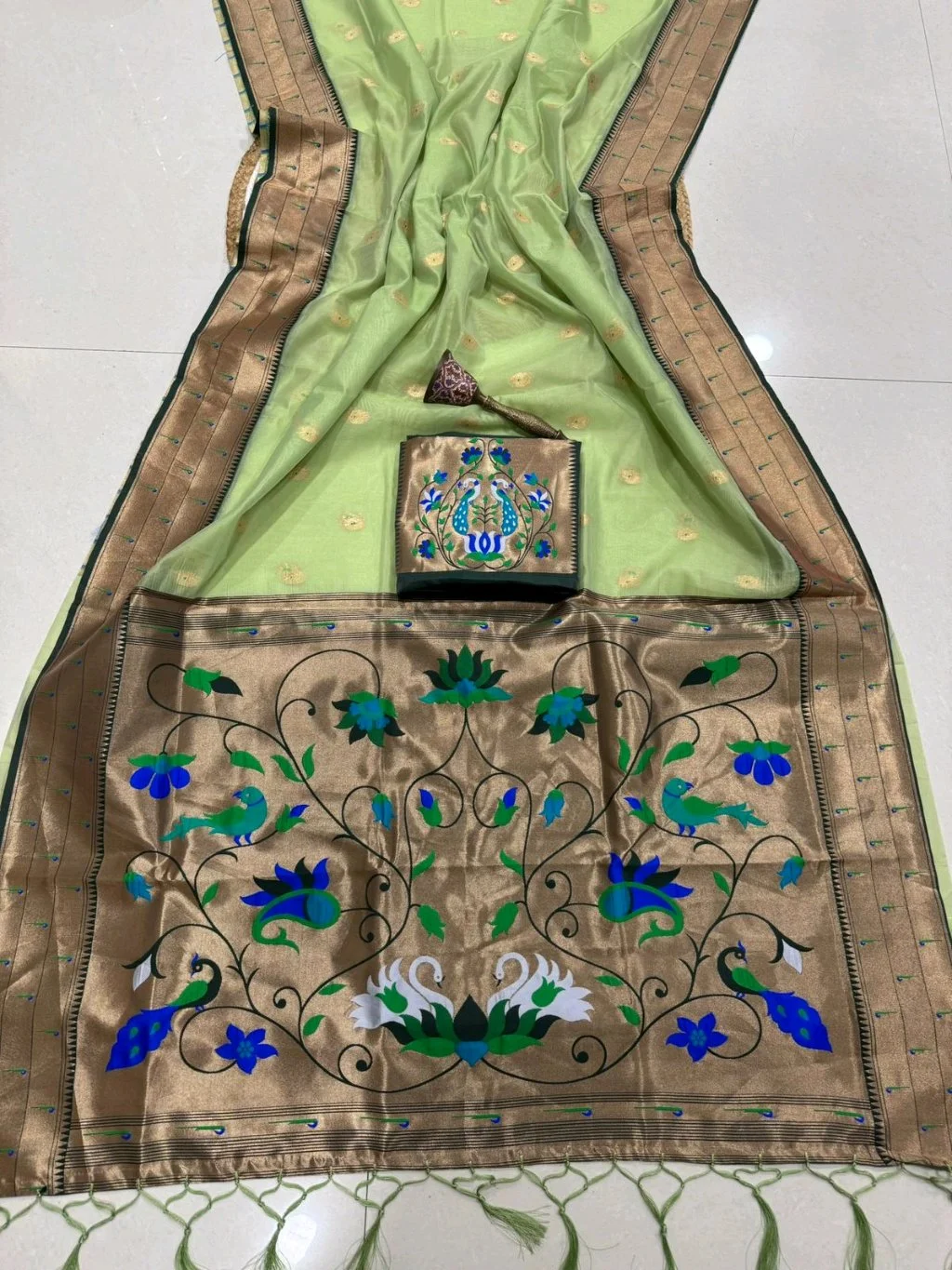Paithani Silk Saree with Peacock and Floral Motifs thumbnail 7