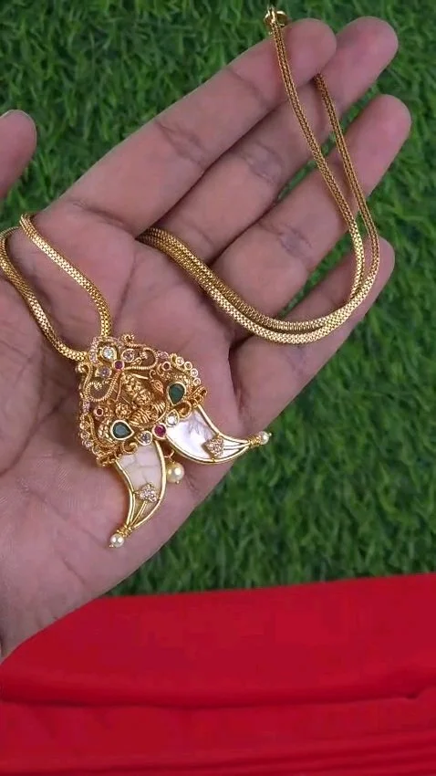 Gold Plated Puligoru Lakshmi Pendant Necklace 1