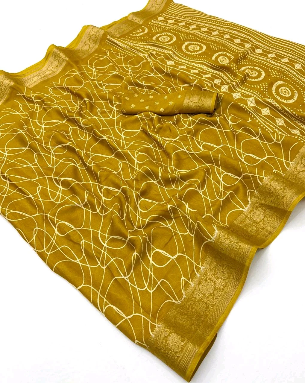 Marshmellow Print Saree with Abstract Print and Gold Zari Border thumbnail 10
