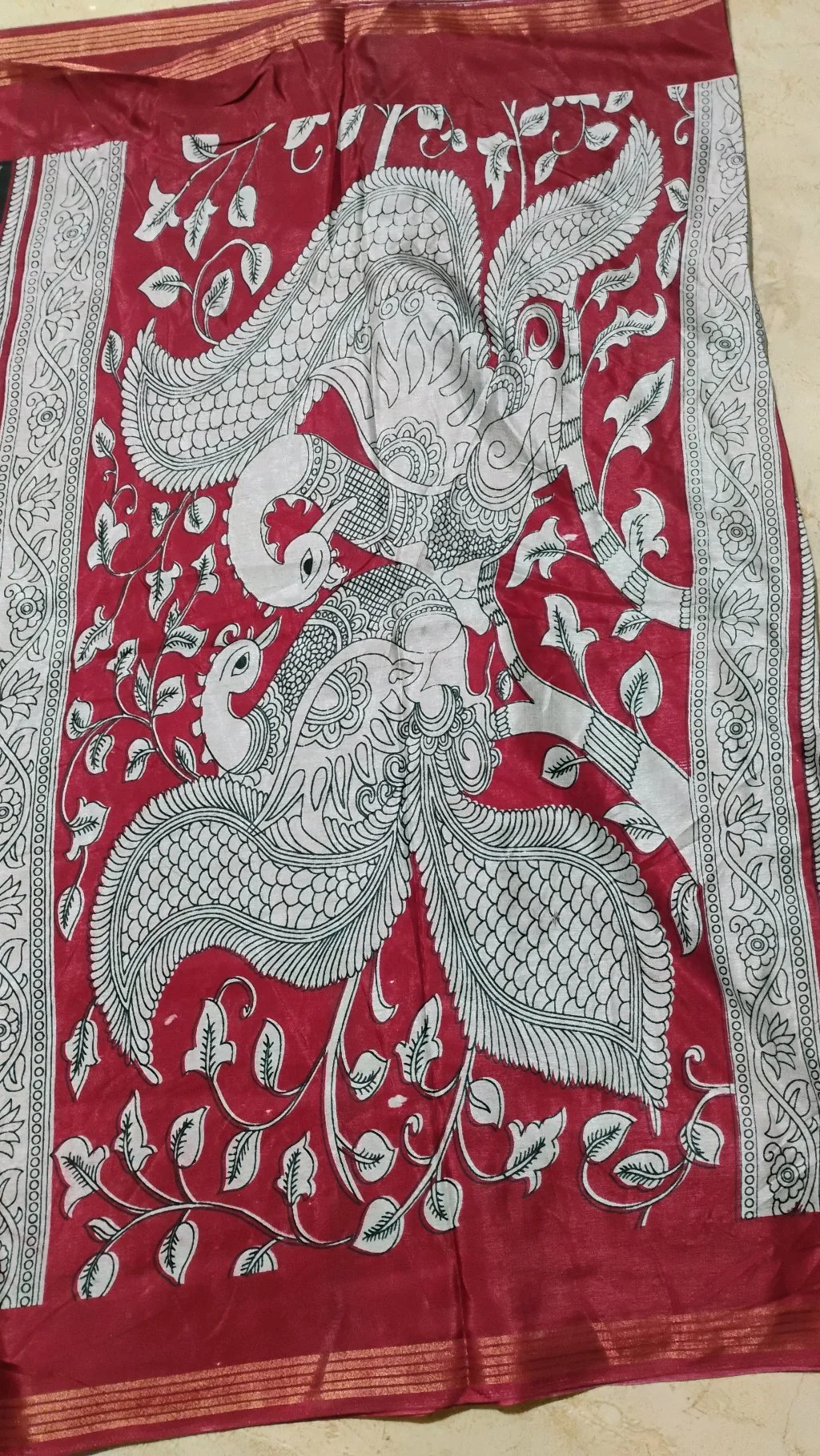 Maheshwari Silk Sarees,Black Silver Floral Print Saree with Maroon Border thumbnail 4