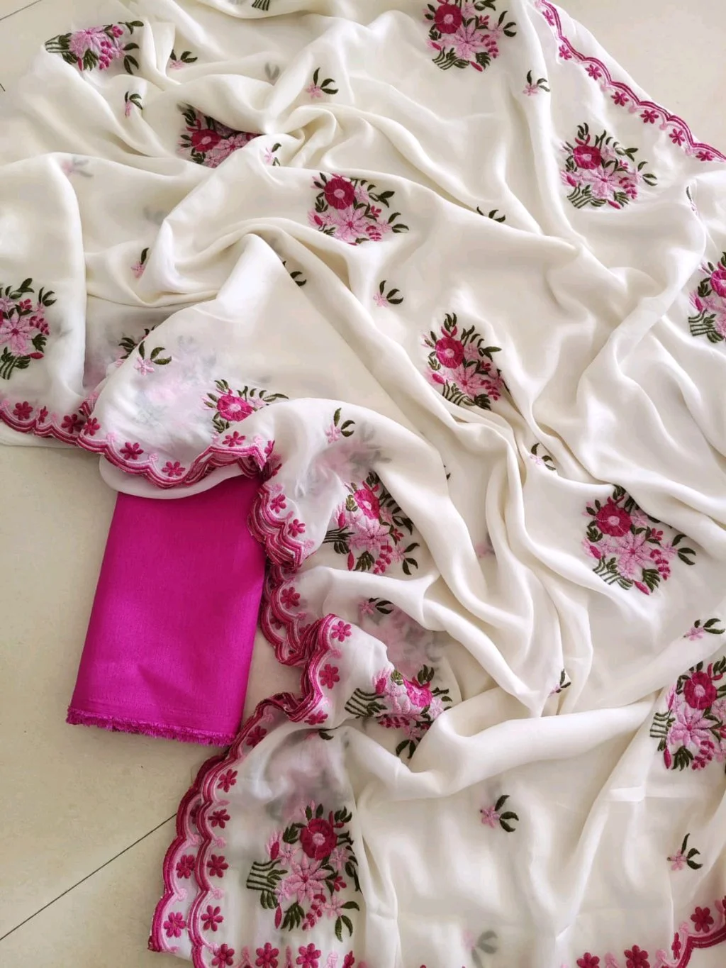 White Embroidered Saree with Scalloped Border and Blouse Piece thumbnail 5