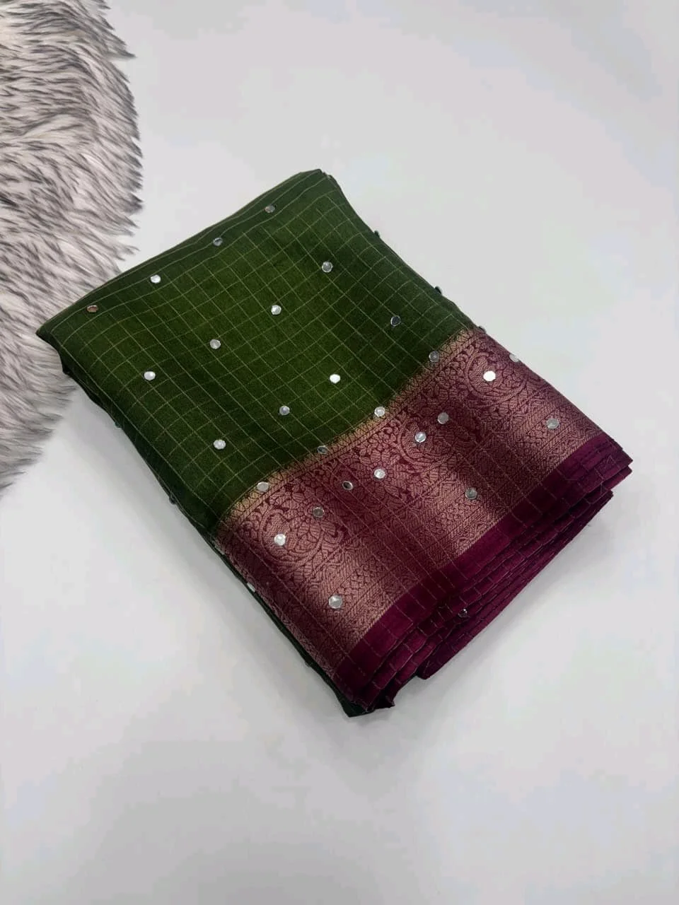 Dola Checks Sarees 1