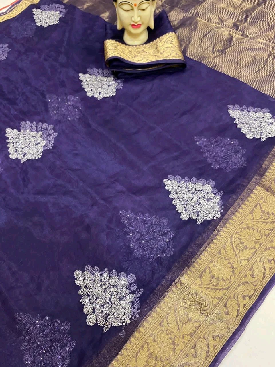 Kanchipuram Organza Jacquard Sarees thumbnail 10