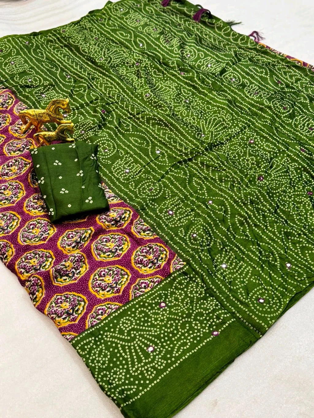 Bandhani Sarees thumbnail 9