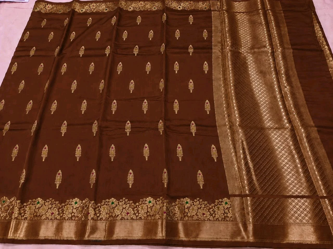 Katan Raw Mango Sarees thumbnail 1