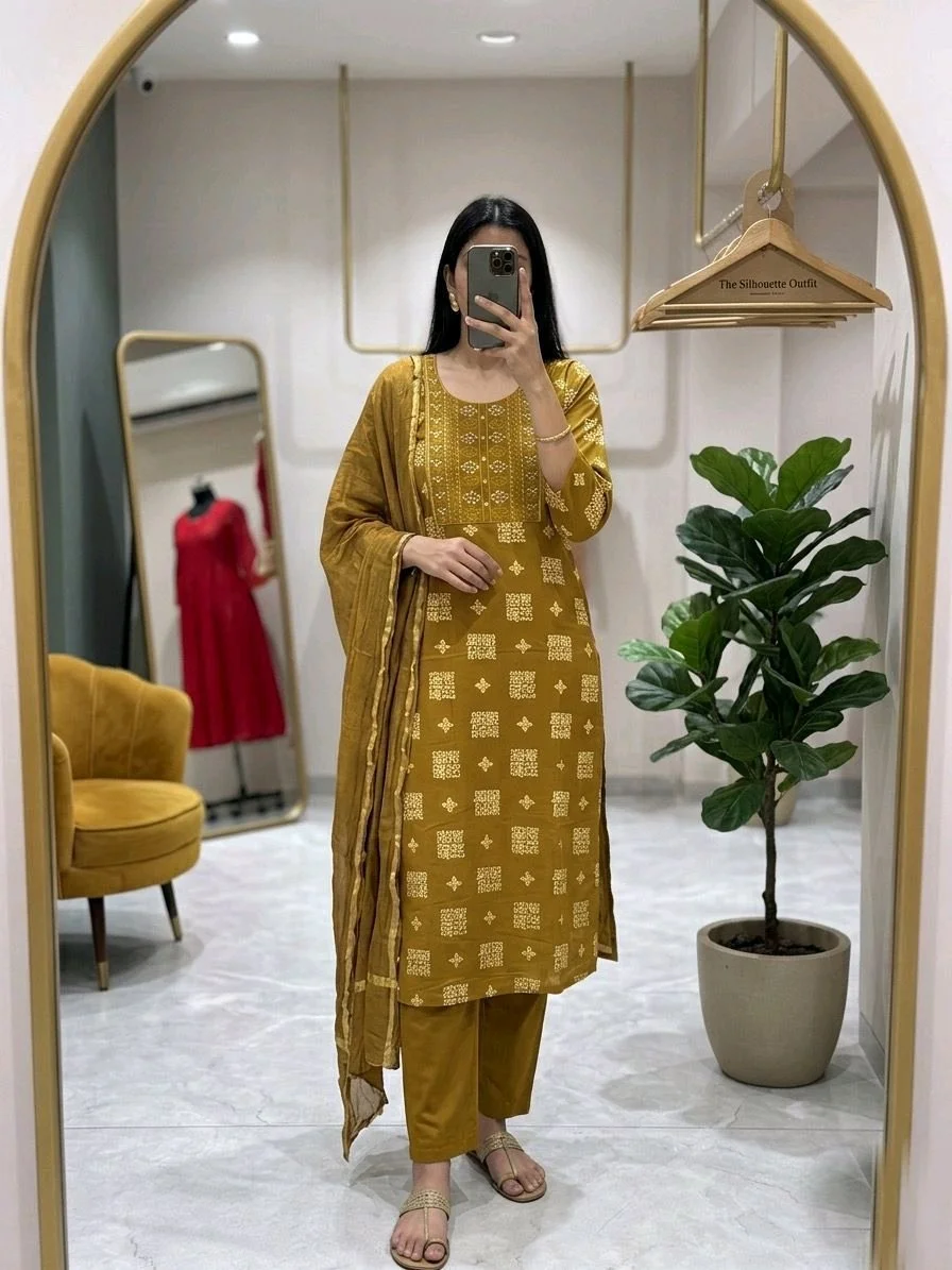 Beautiful Yok 3-piece Set Dresses thumbnail 5