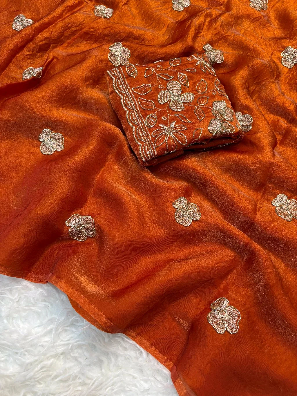 Space Silk Saree Fabric with Gold Floral Embroidery thumbnail 6