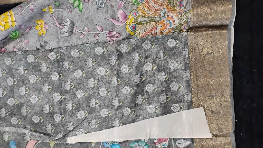 Grey Floral Peacock Print Saree with Zari Border 3