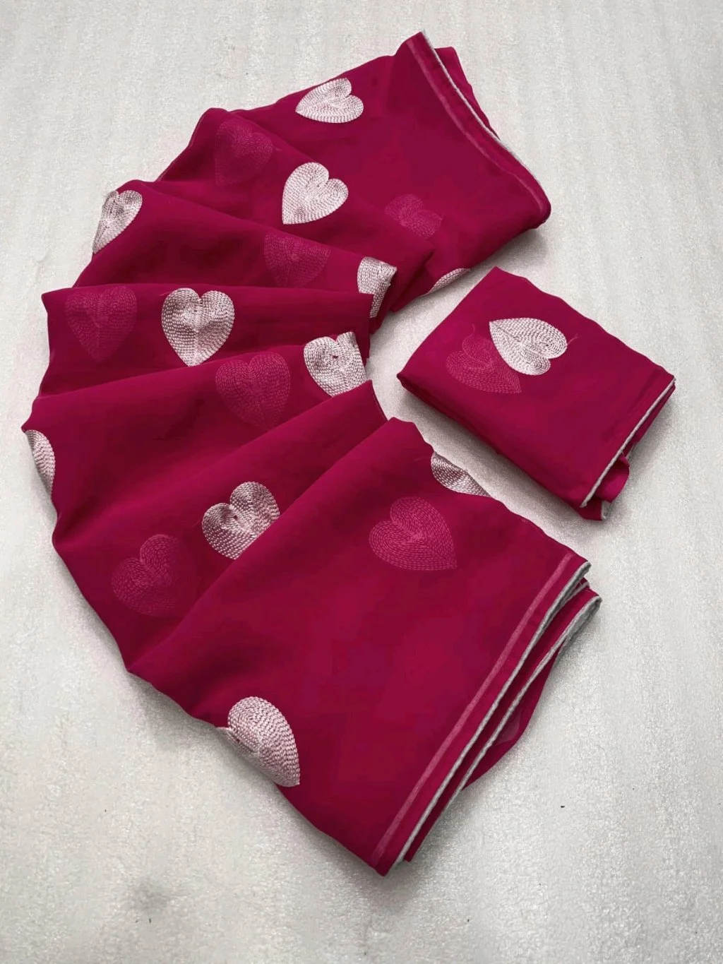 Georgette Sarees thumbnail 8