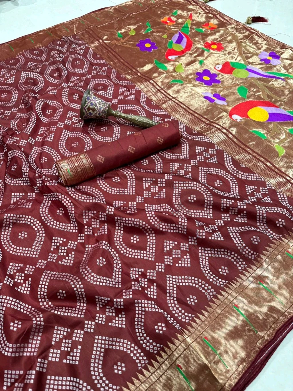 Viscose Silk Saree with Paithani Pallu thumbnail 10