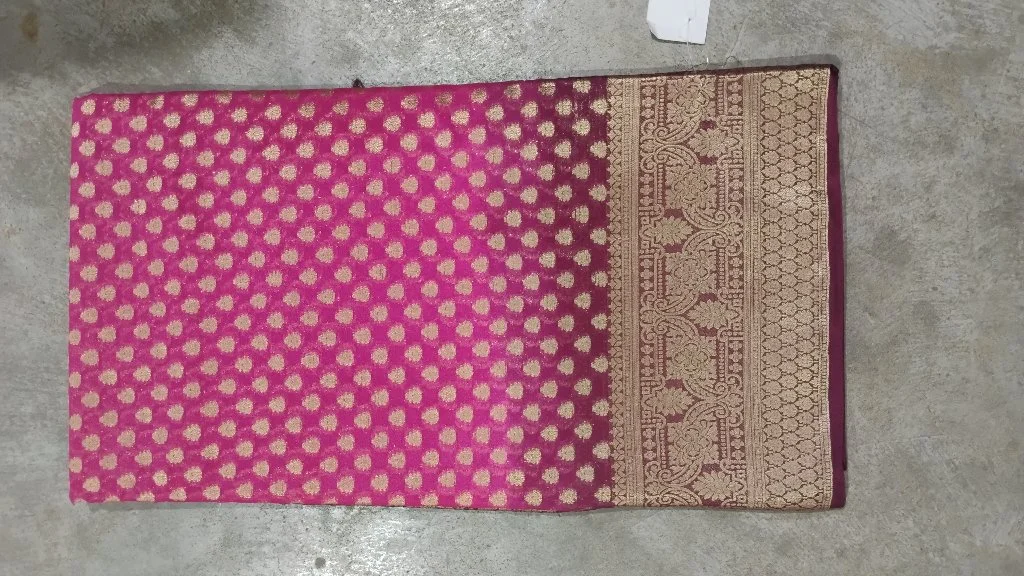 Pink Silk Saree with Gold Zari Weave 2
