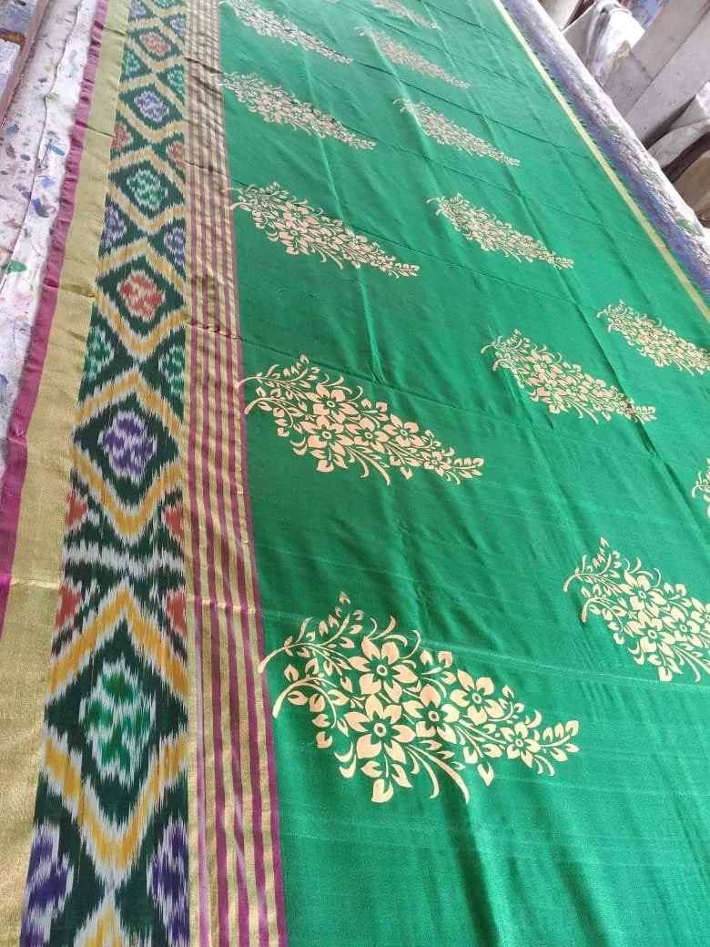 Lime Green Cotton Saree with Magenta Floral Print - Variant 2