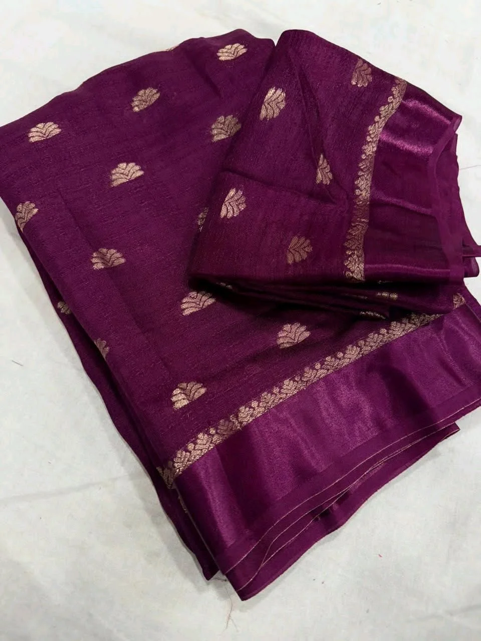 Viscose Saree with Gold Zari Motifs and Border 9
