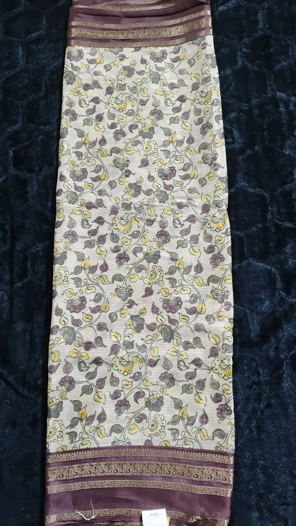 Cream Floral Print Silk Blend Saree with Purple Zari Border thumbnail 2