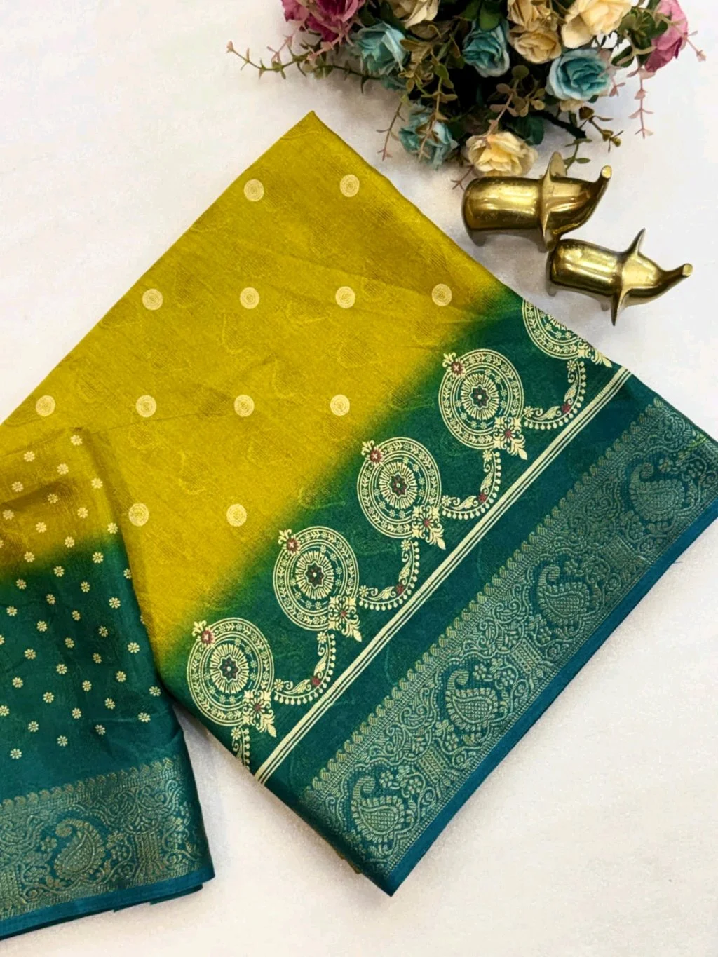 Dola Jute  Silk Blend Saree with Zari Border 3