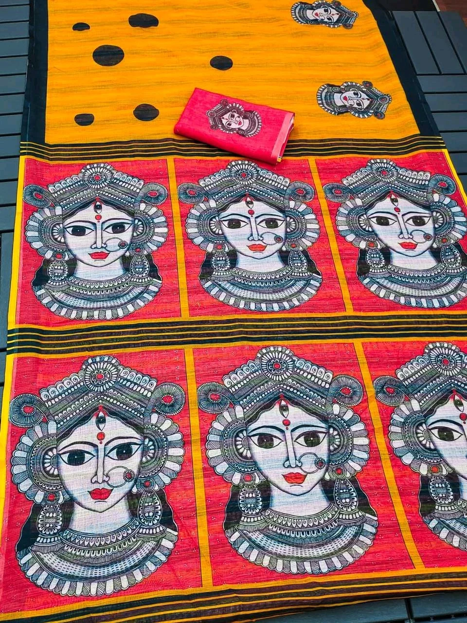 Devika Lenin Sarees thumbnail 1