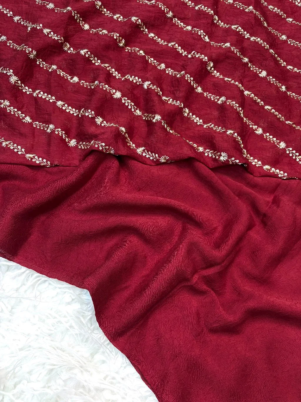 Crush Leharive Saree thumbnail 2