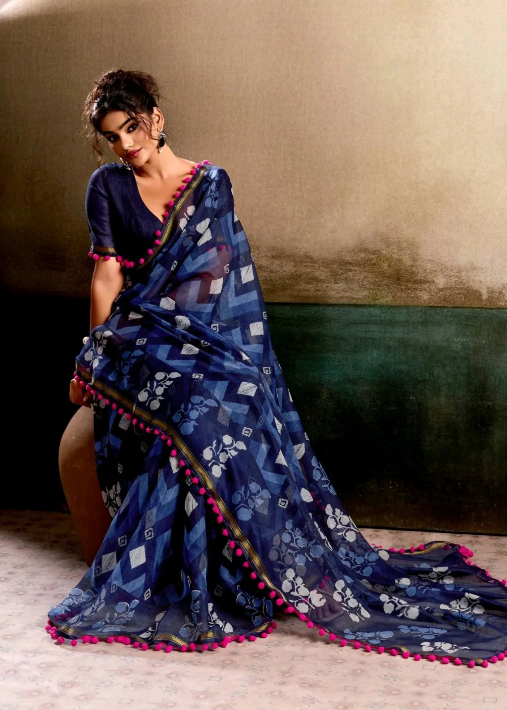 Lenin Sarees thumbnail 5