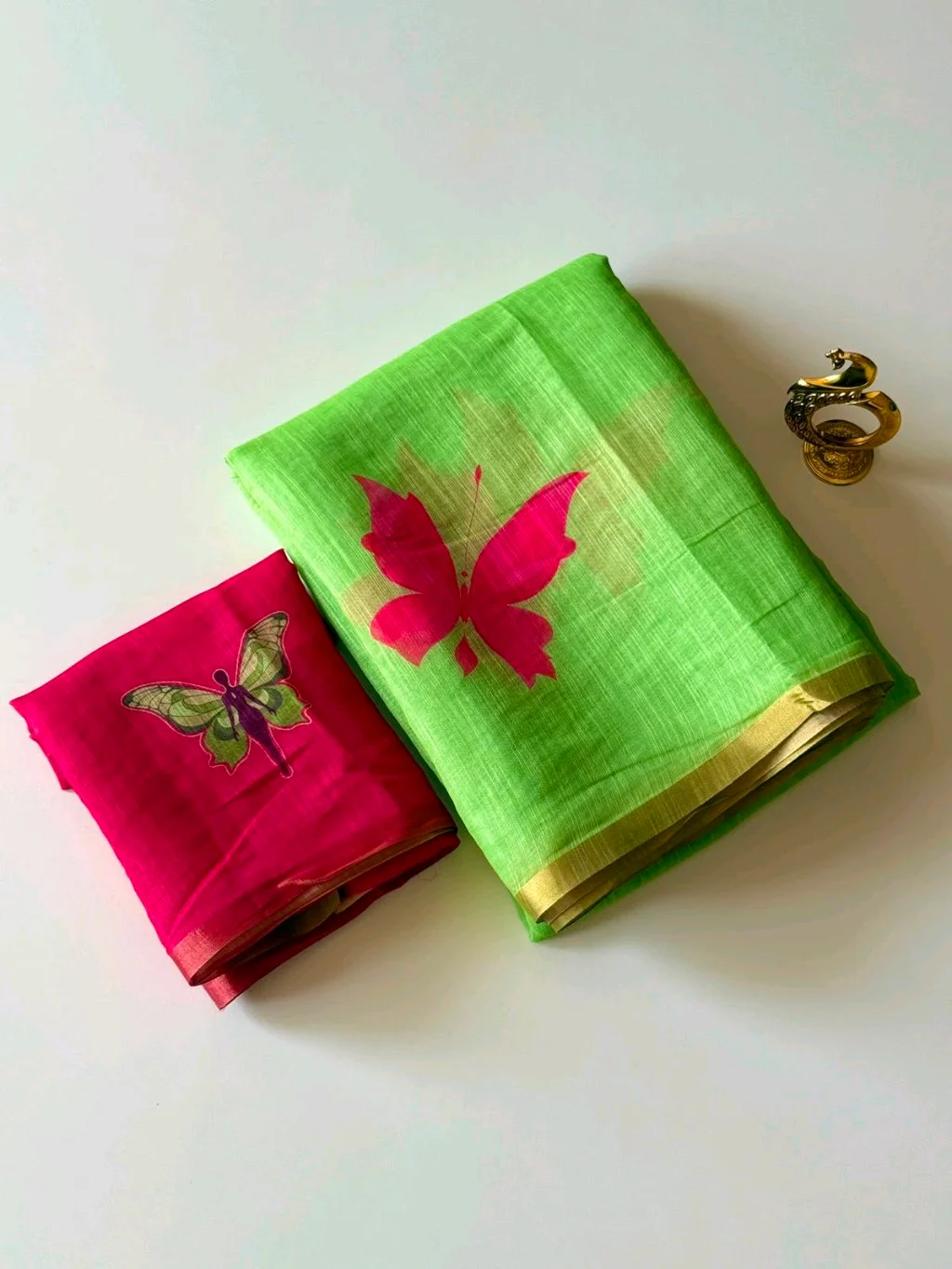 Butterfly Motif Linen Blend Saree 1