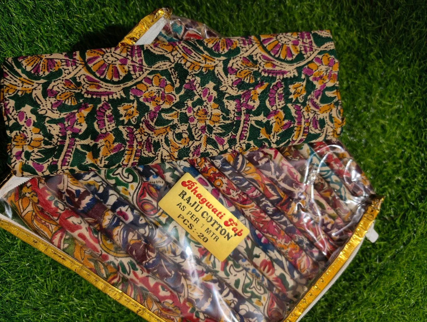 Bhagwati Fab Raju Cotton Printed Fabric Blouse Piece 1