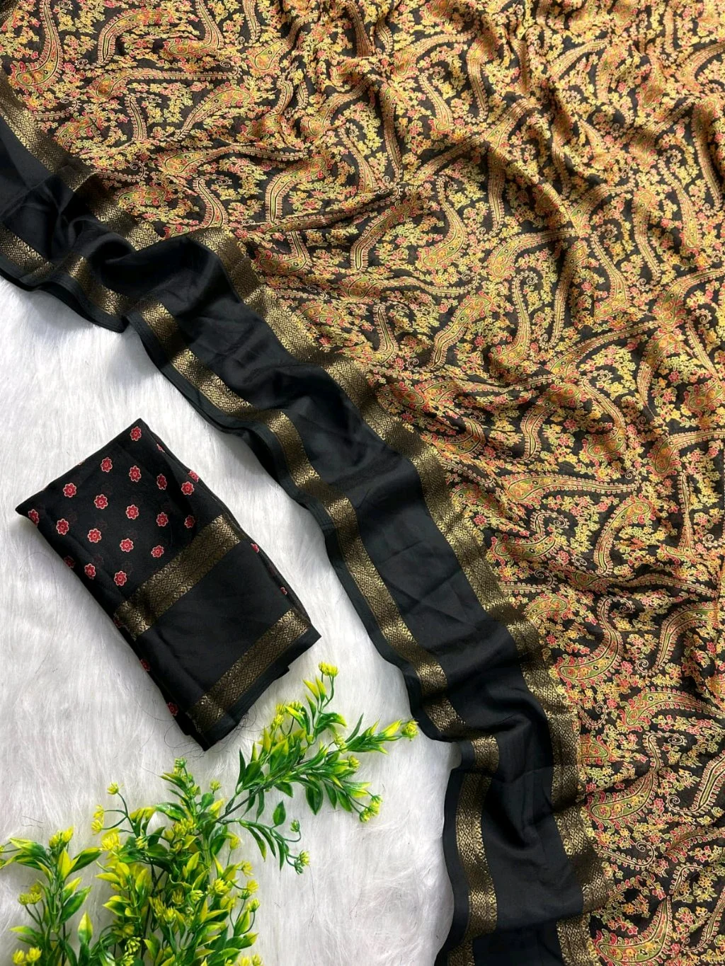 Mass Mellow Sarees 4