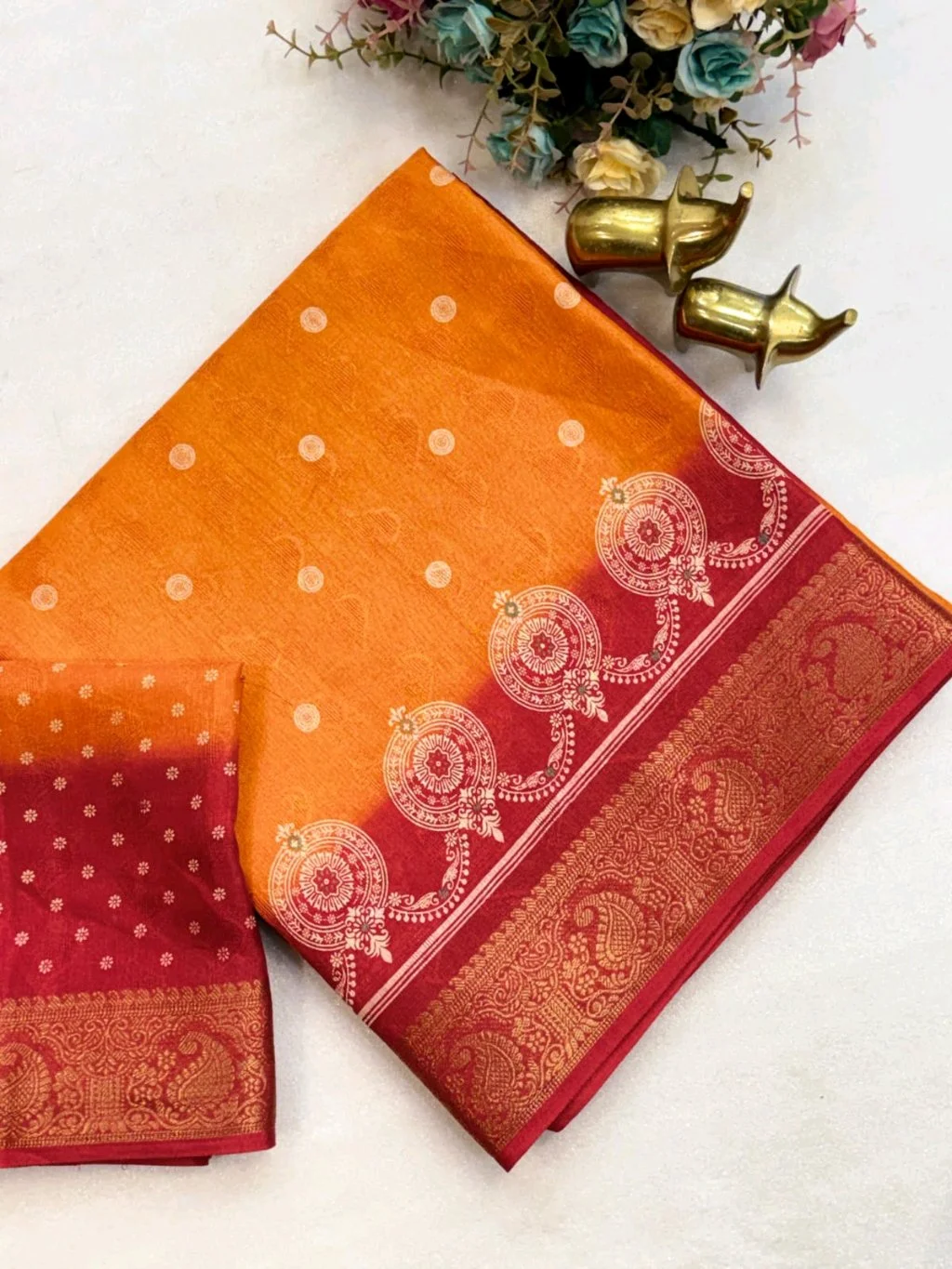 Dola Jute  Silk Blend Saree with Zari Border 2