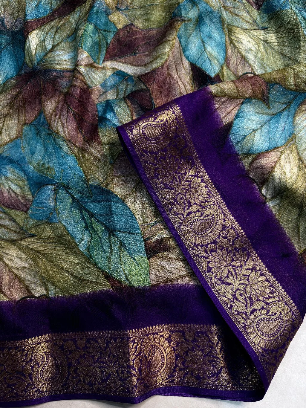 Leaf Print Silk Saree with Zari Border and Blouse - Variant 3 3