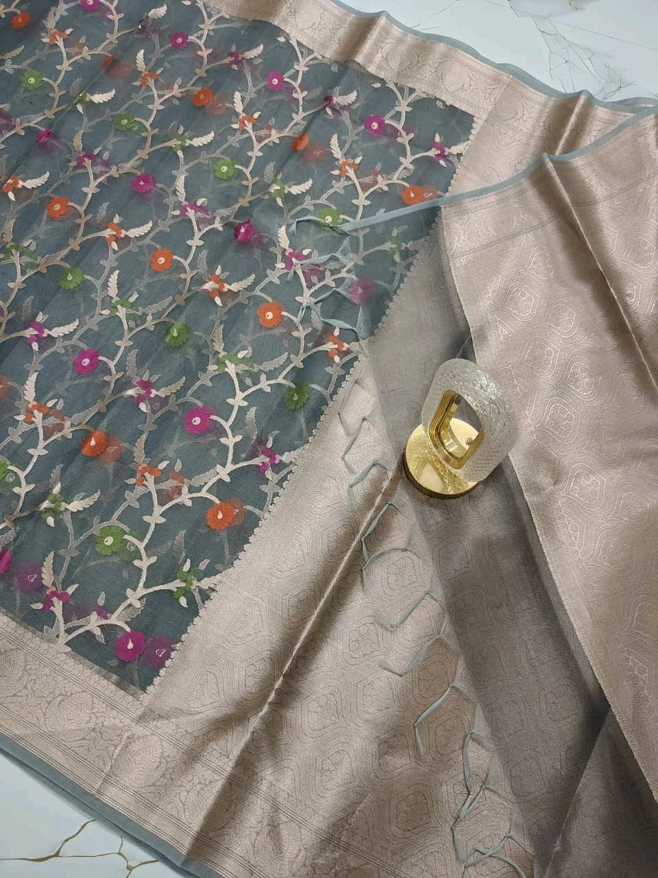 Kora Organza Silk Saree thumbnail 3