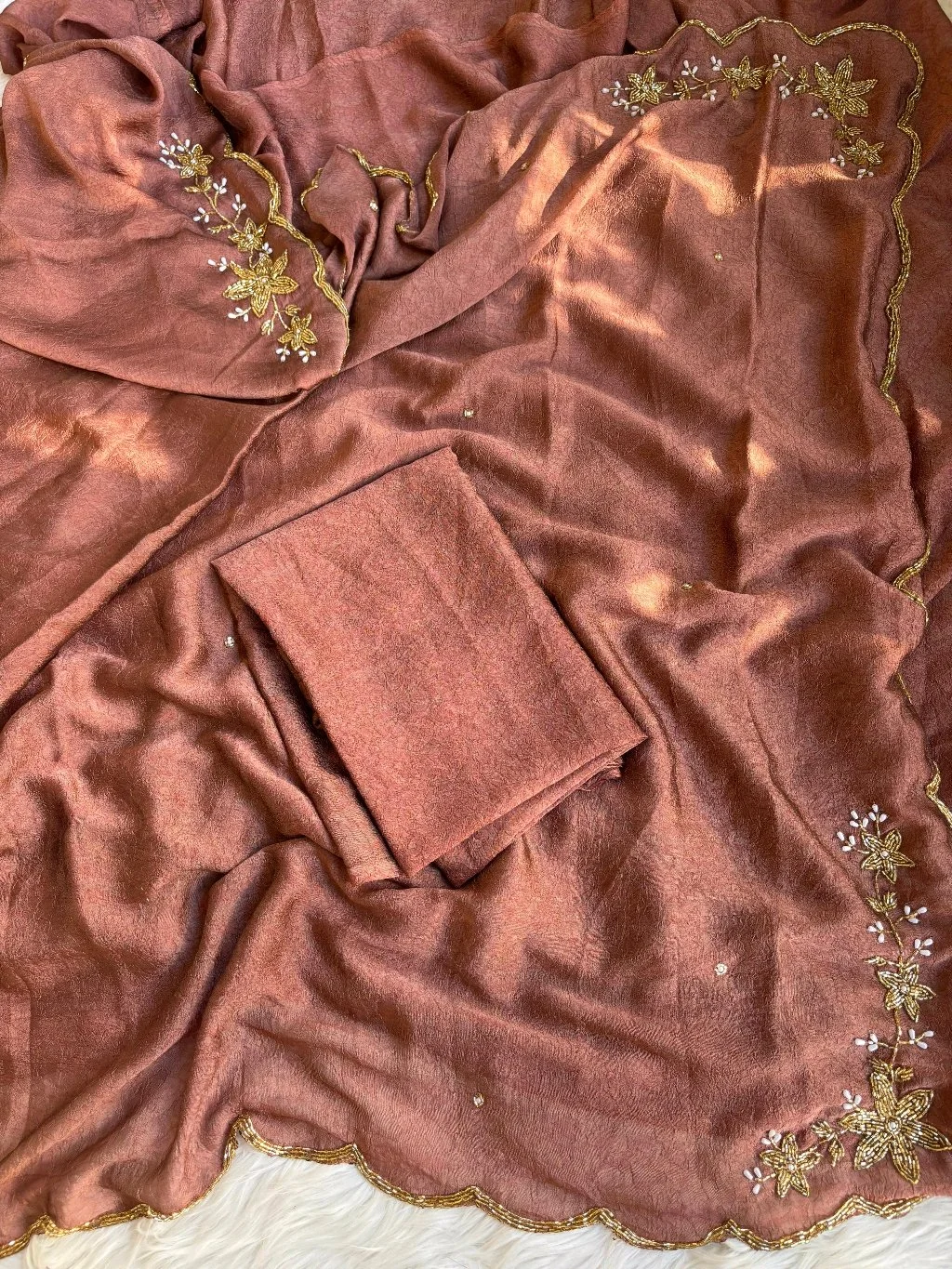 Chiffon  Floral Butterfly Print Saree with Scalloped Border 2