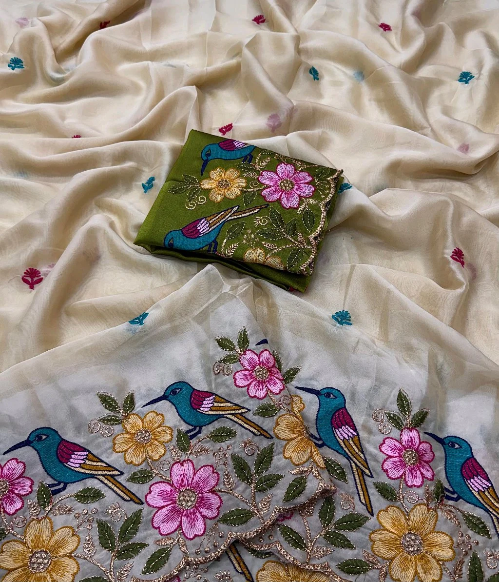 Cream Embroidered Saree with Bird and Floral Scalloped Border 6