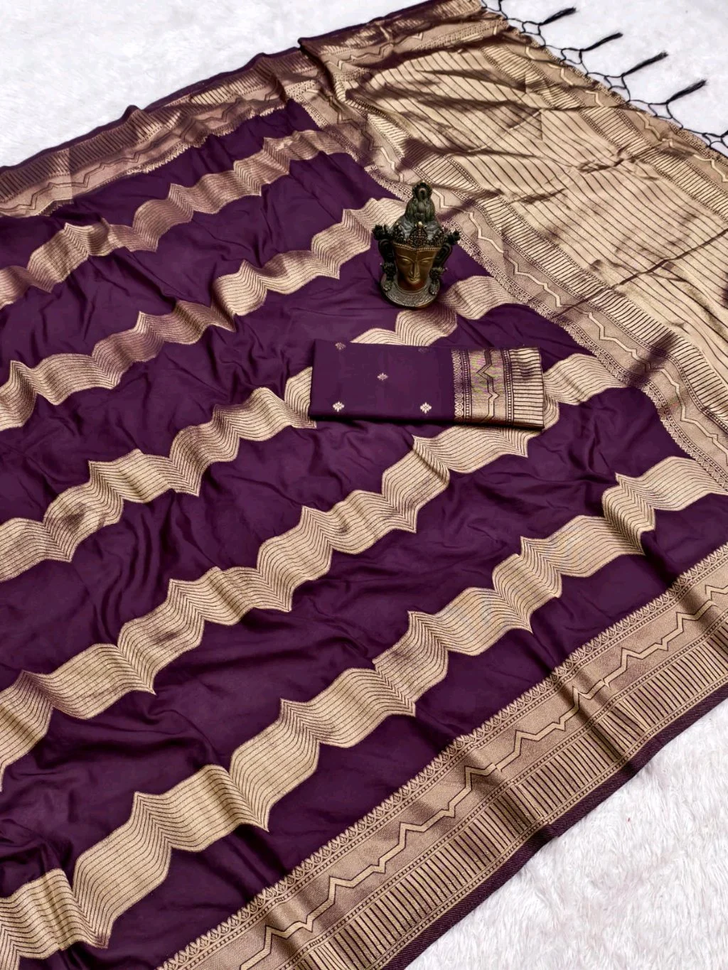 Pure Soft Khadi Georgette Saree 2