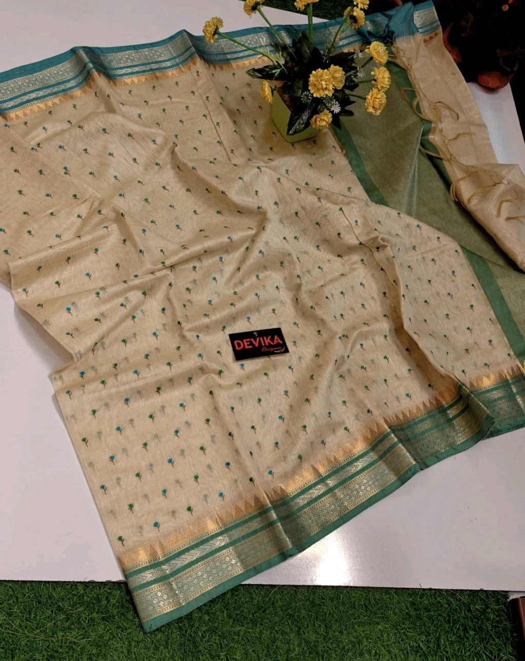 Beige Silk Blend Saree with Pink Zari Border and Floral Motifs thumbnail 10
